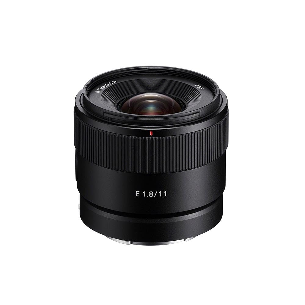 sony-sel11f18-11-mm-f1-8-ultra-weitwinkel-objektiv-f-r-aps-c-e-mount-kompakt-und image 1