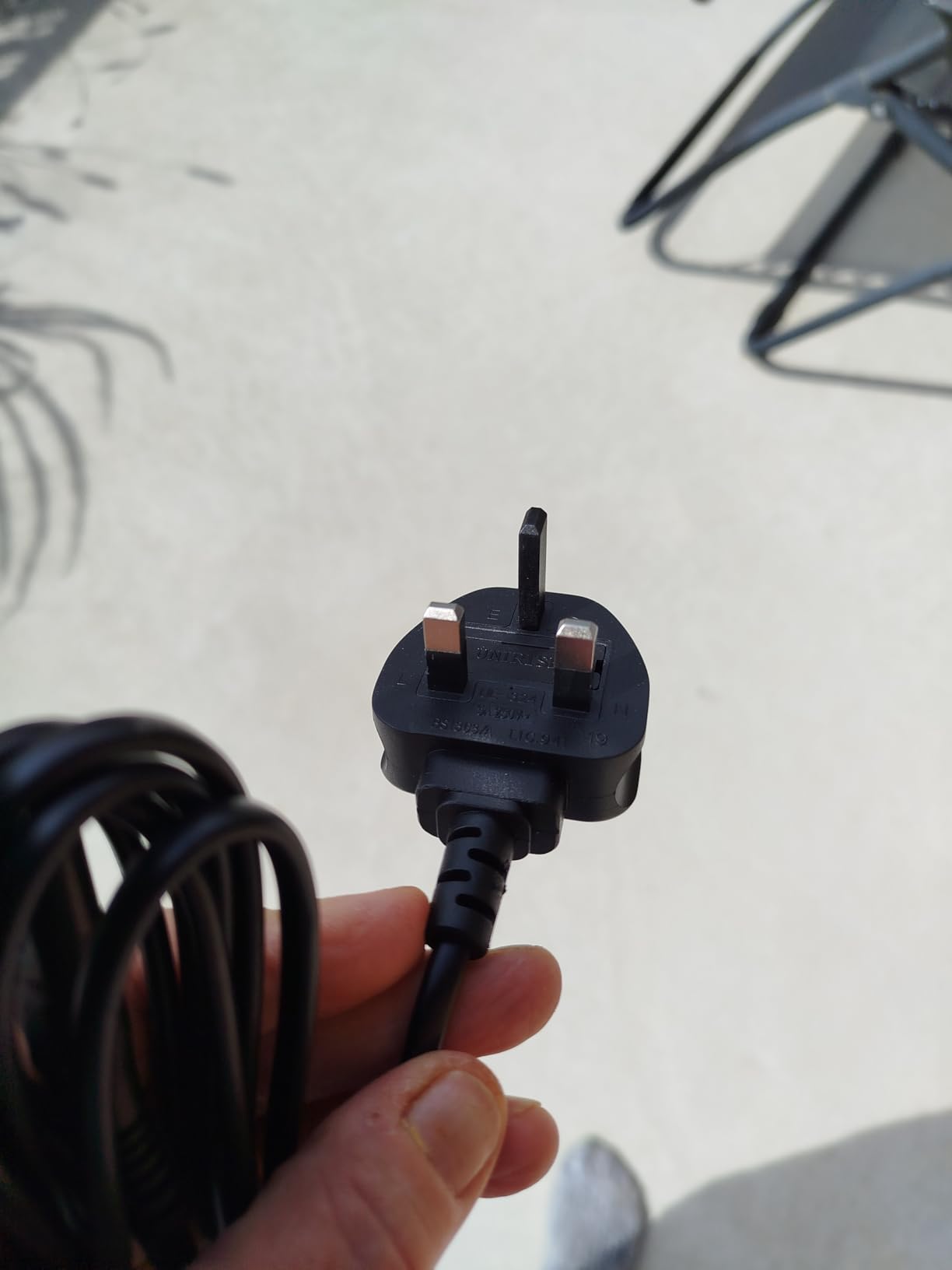 Klang gut, Adapter nötig