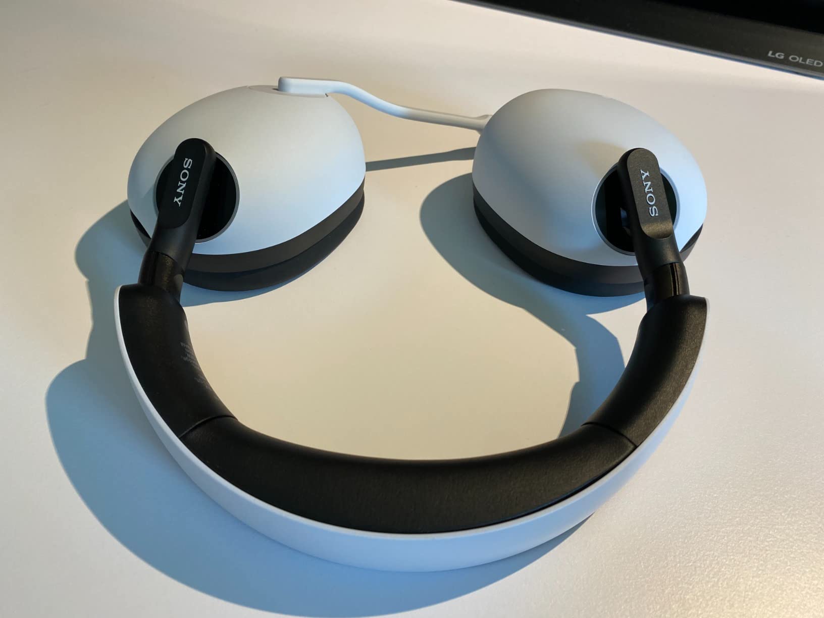 Sehr gut für Arbeit und Gaming