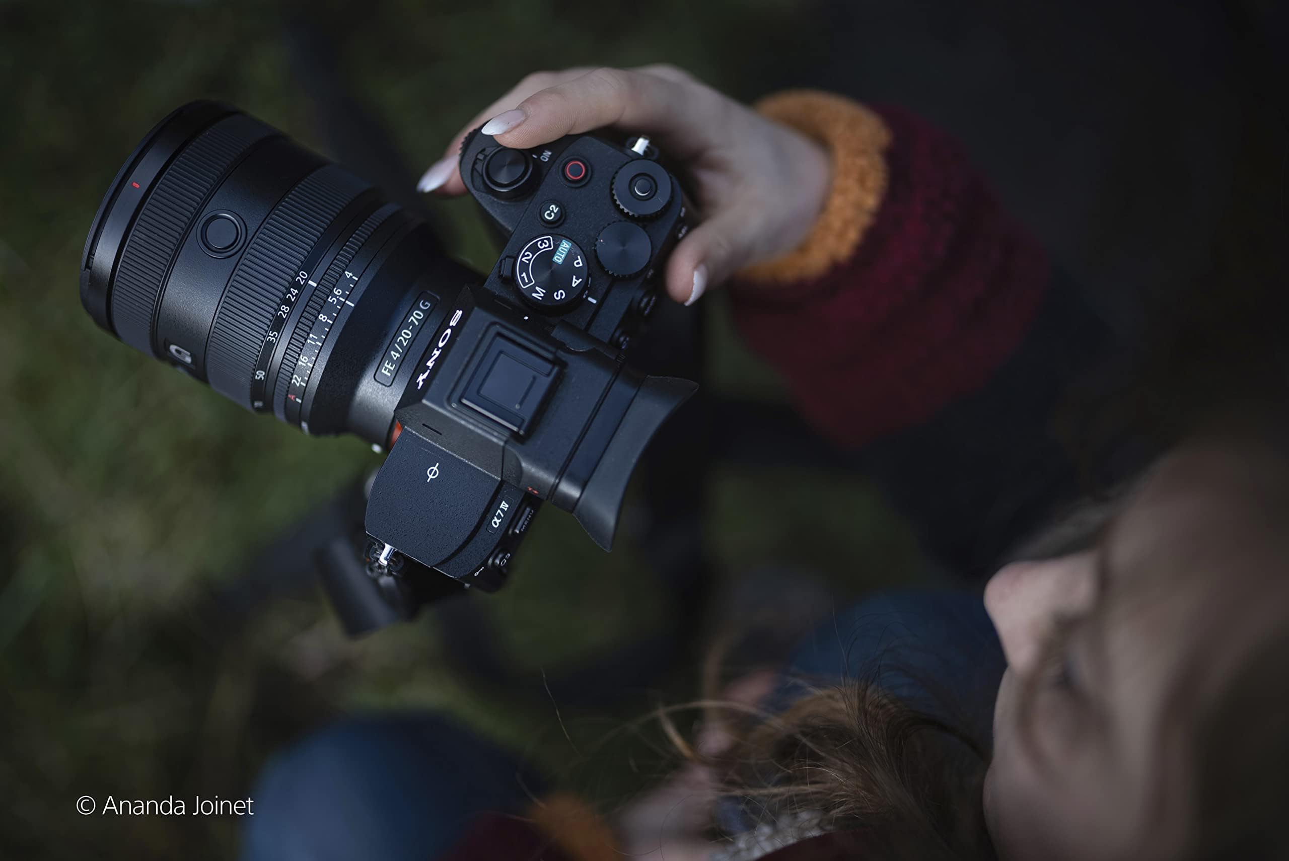 sony-fe-20-70-mm-f4-g-premium-g-serie-vollformat-standardzoomobjektiv-sel2070g image 3