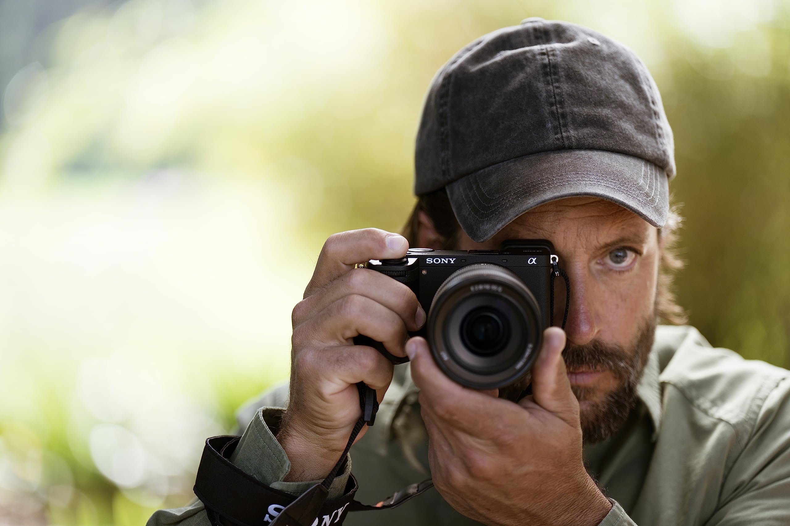 sony-alpha-6700-systemkamera-aps-c-mit-18-135-mm-objektiv image 3