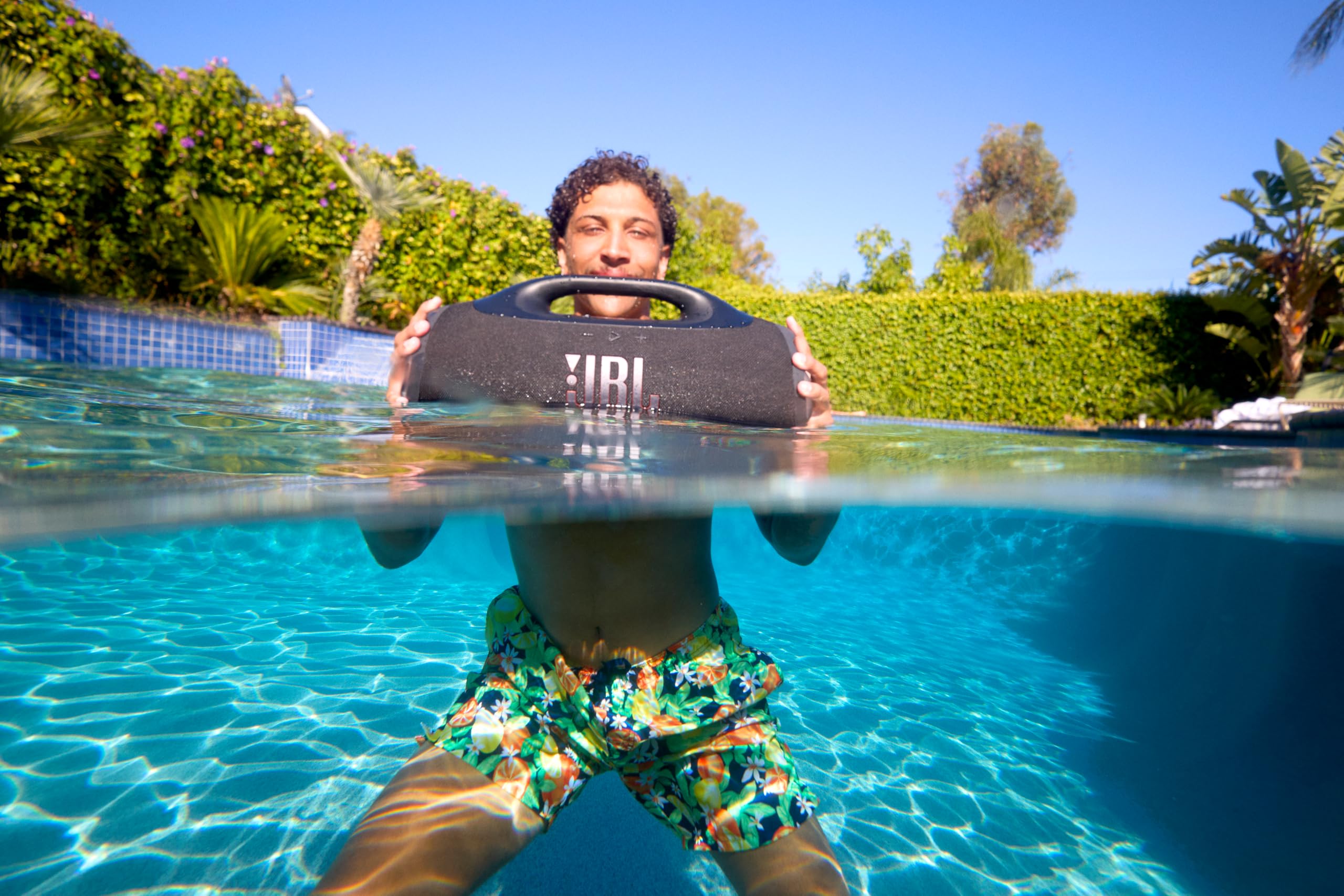 jbl-boombox-4-tragbarer-bluetooth-lautsprecher-mit-ai-sound-boost-schwarz image 2