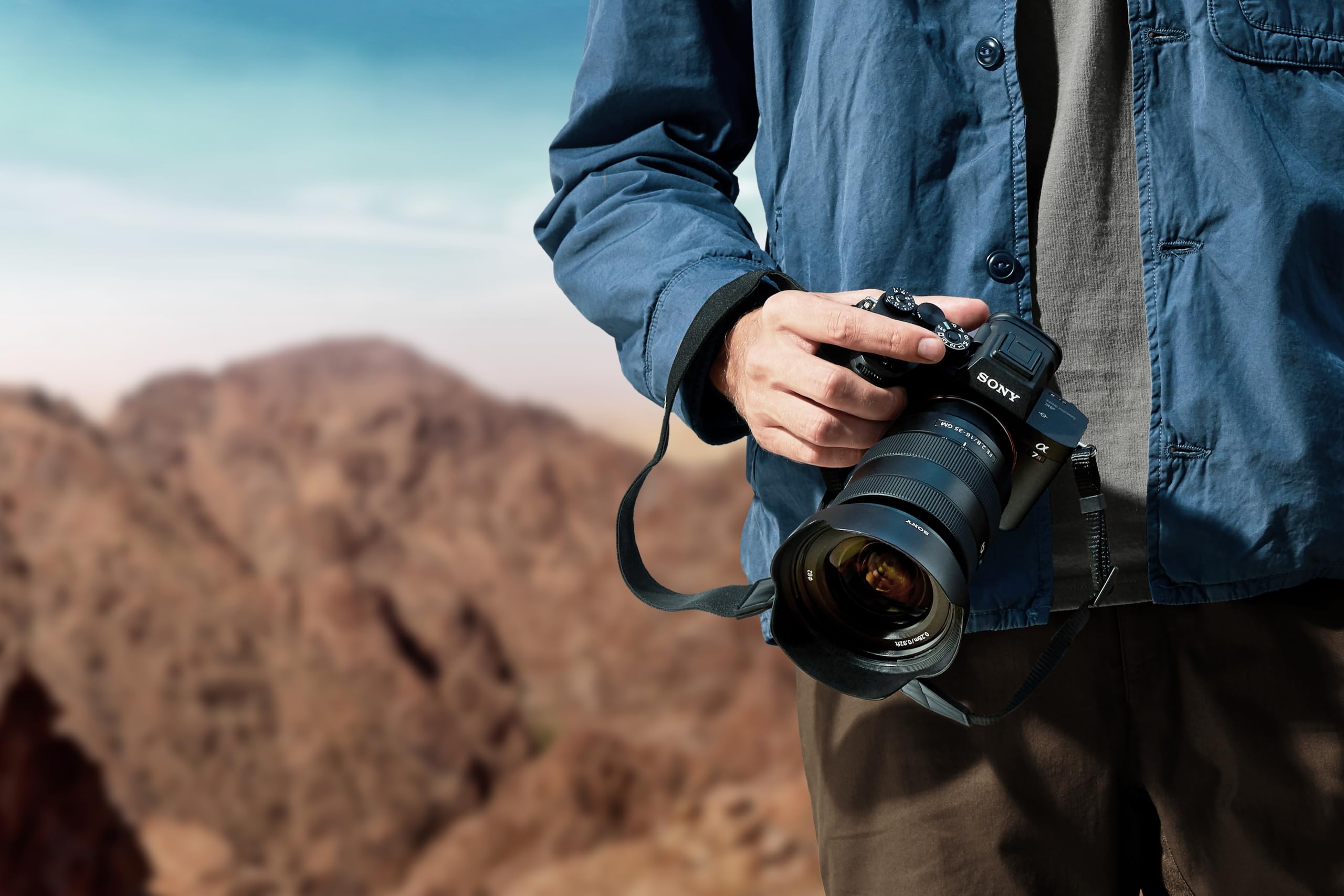 sony-alpha-7r-iv-vollformat-systemkamera-geh-use-61-mp-4k-10-fps-eye-af image 4