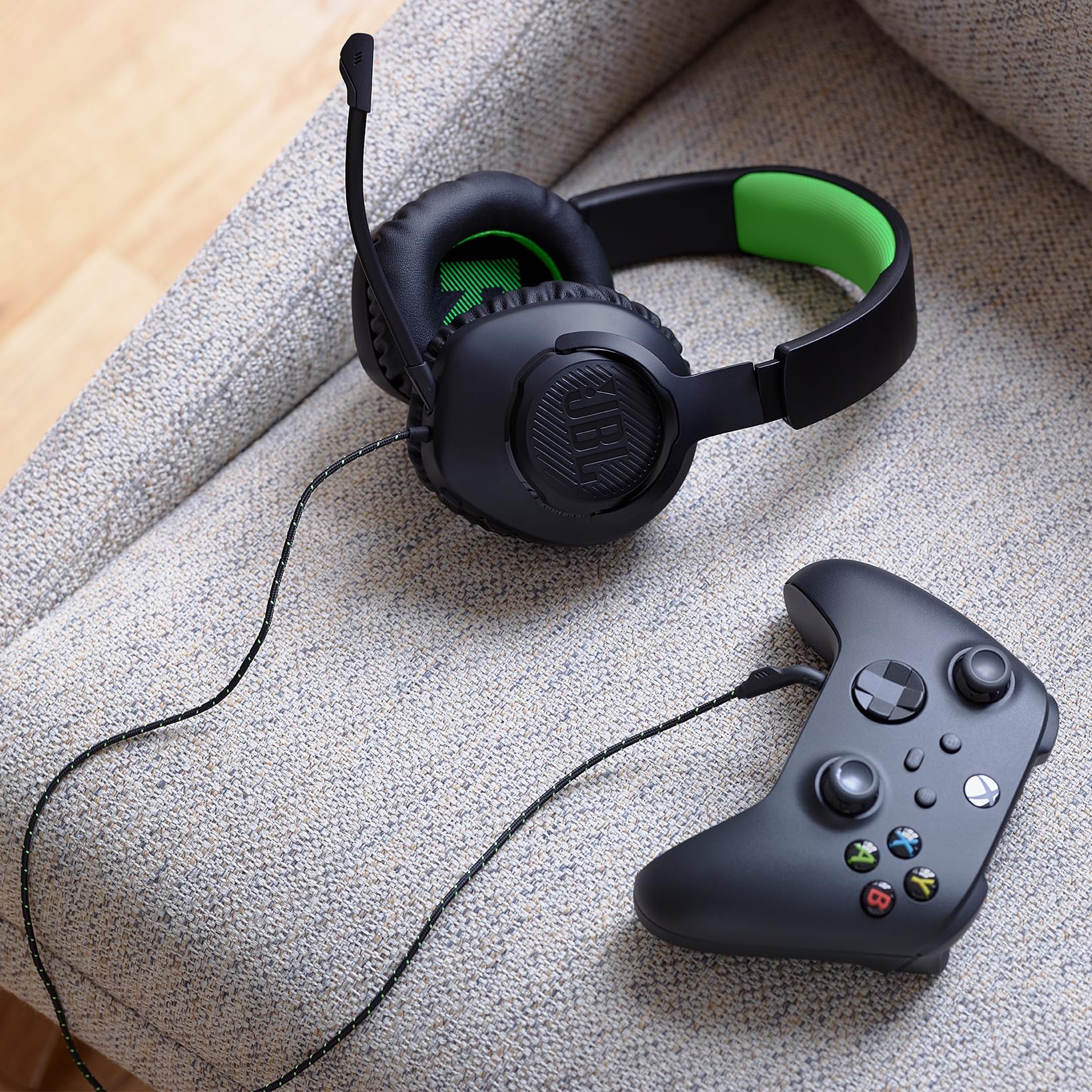 jbl-quantum-100x-over-ear-gaming-headset-kabelgebunden-abnehmbares-mikrofon-schw image 7